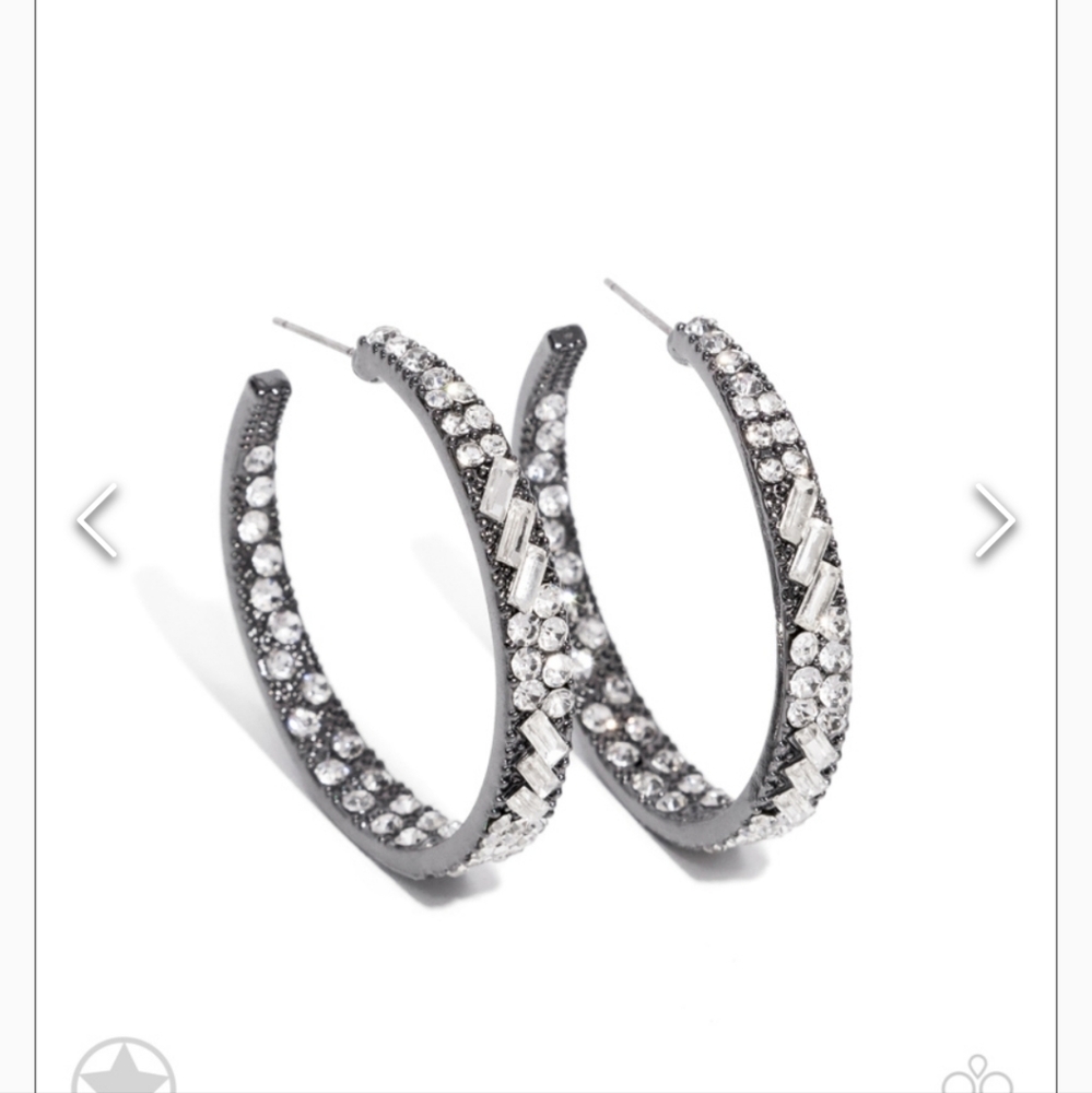 Glitzy by Association Black/White  Earrings